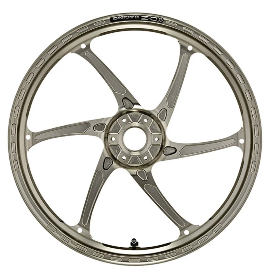 OZ Racing front wheel Suzuki Hayabusa titanium